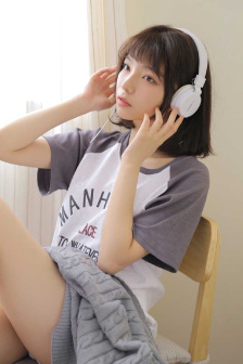 待绽蔷薇